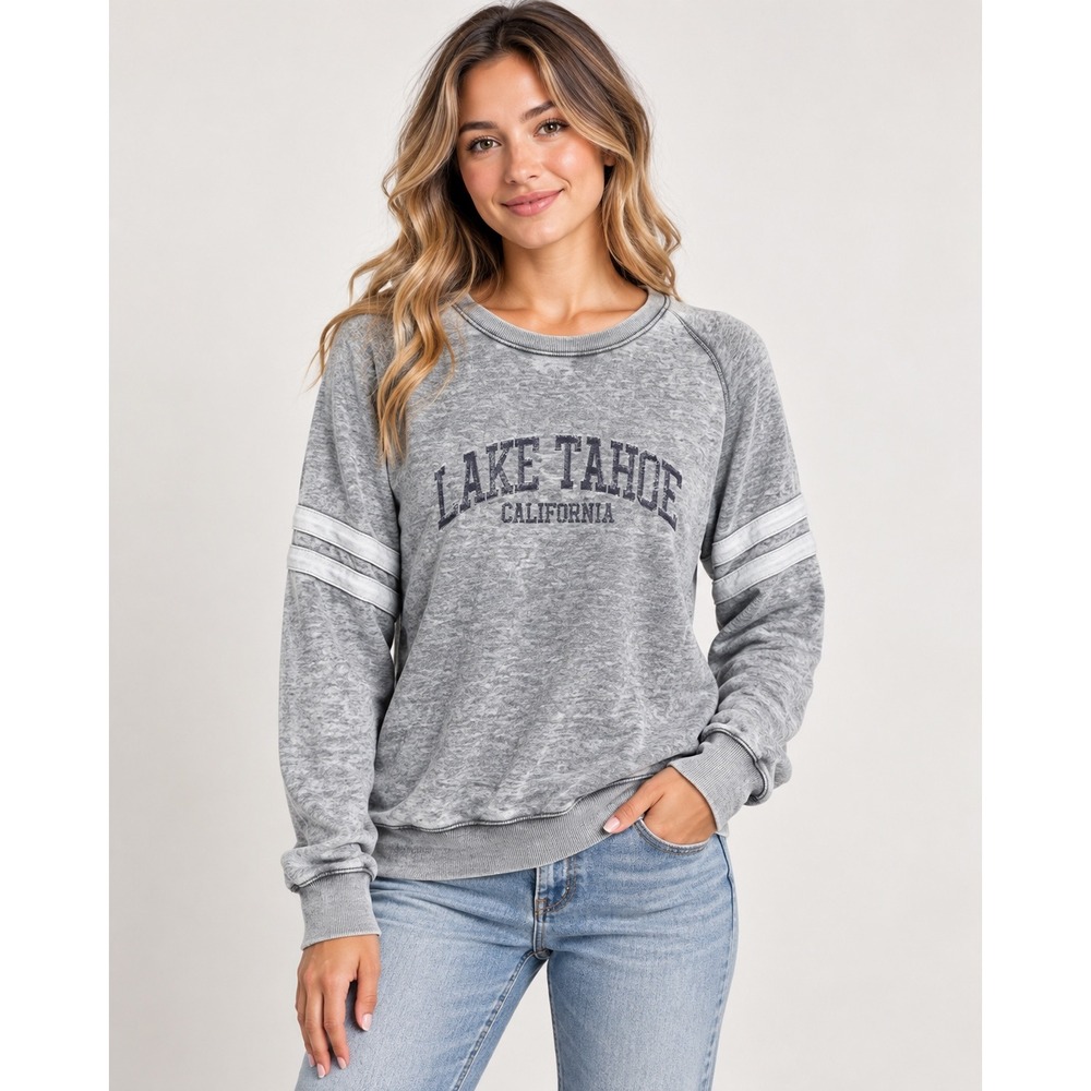 Basix of America Lake Tahoe Sweatshirt Women M Gray Graphic Pullover Varsity